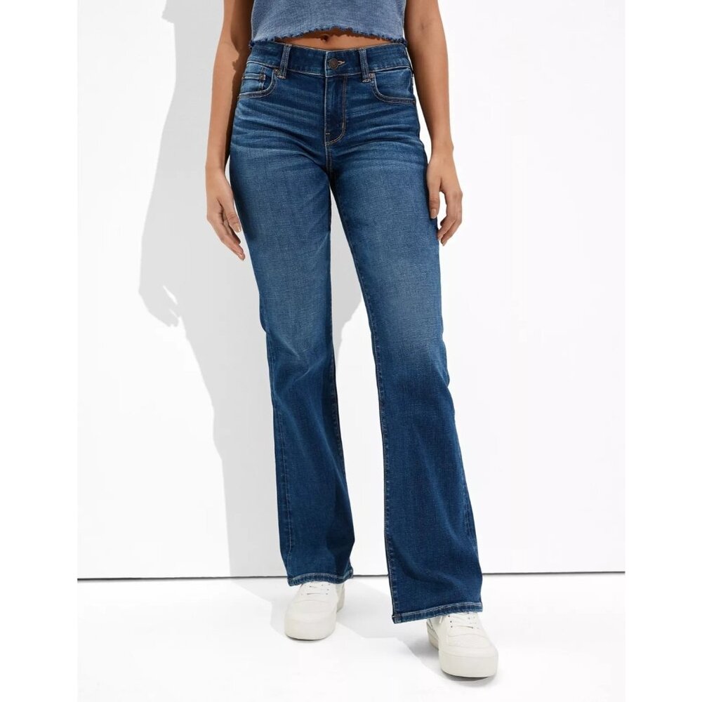 American Eagle Outfitters Favorite Boyfriend Stretch Jeans sz 4 womens dark wash
